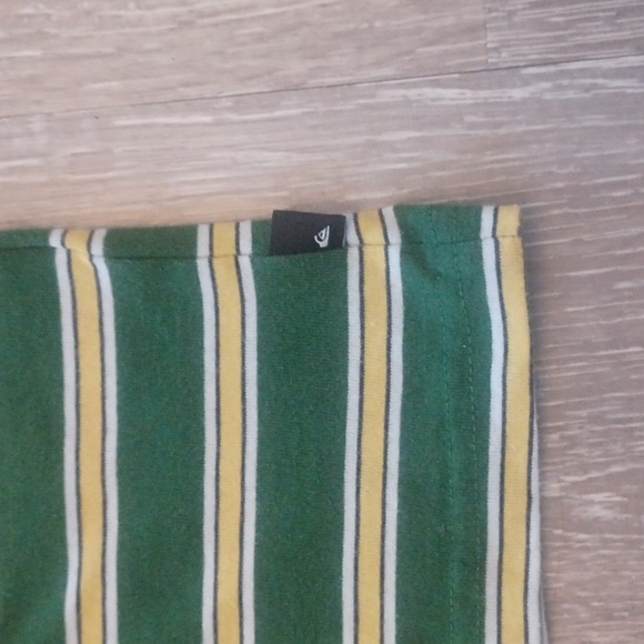 Quicksilver Green and Yellow Striped Men's Shirt Surfer Skater Size L Beach - Picture 5 of 8